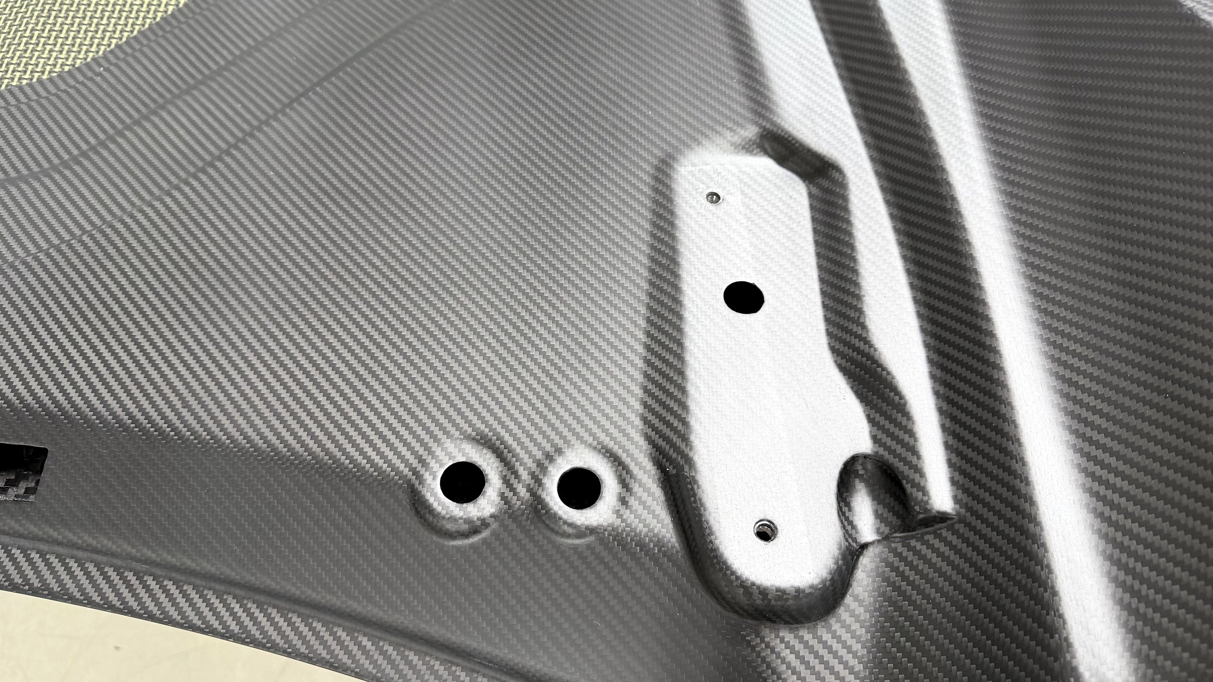 ฝากระโปรงหน้า ADRO Pre-preg Carbon + Kevlar สำหรับ GR Supra A90 ผิวคาร์บอนสวยทั้งนอกและใน