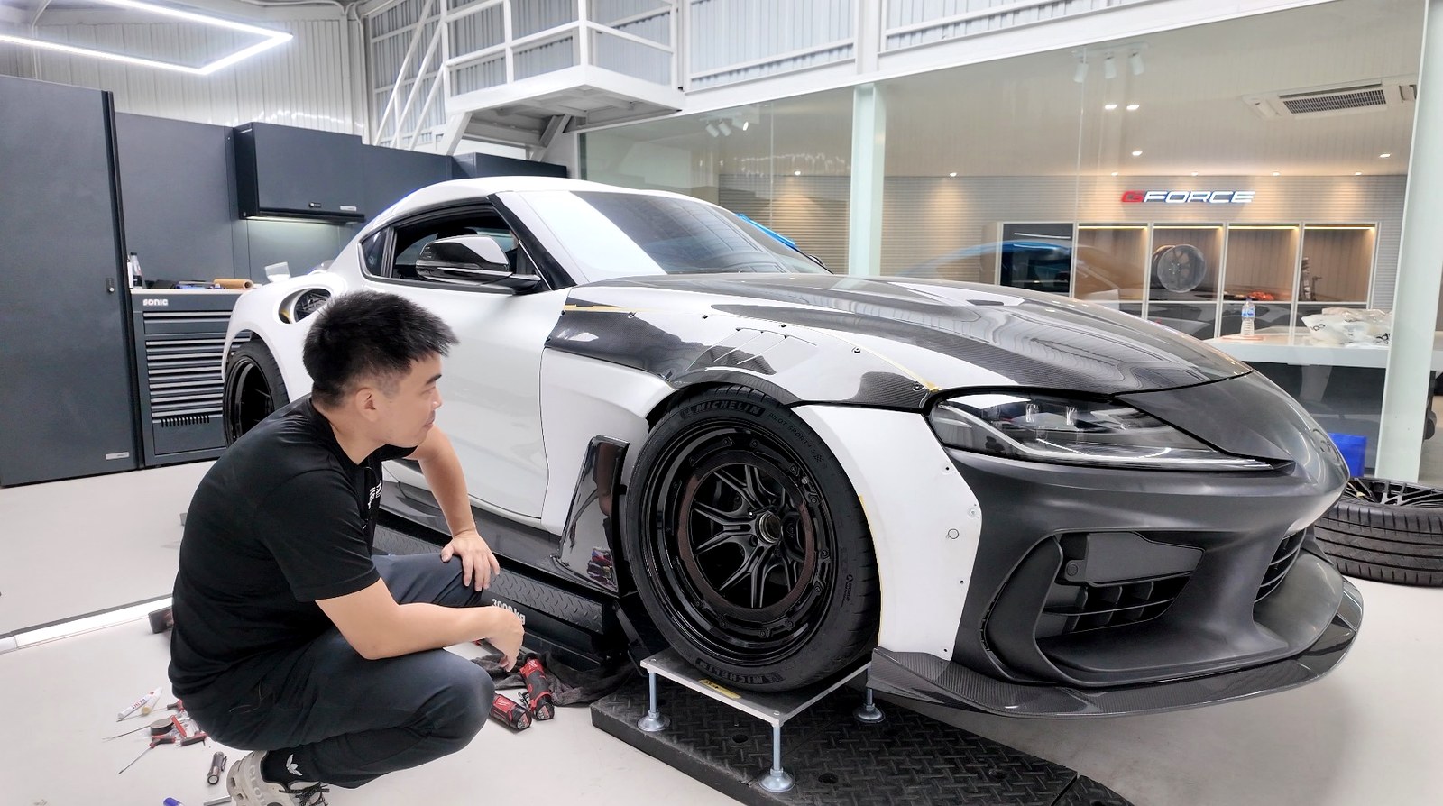 ADRO GR Supra Widebody คันแรกในไทย โดย G-FORCE — Fitting เสร็จเตรียมส่งทำสี (1)