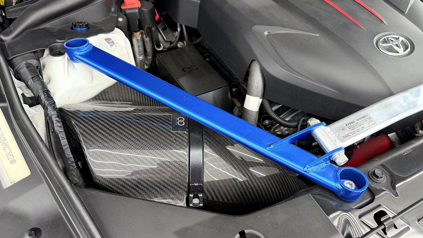 กรองอากาศคาร์บอน Infinity Design ติดตั้งจริงในห้องเครื่อง B58 ของ GR Supra — G-FORCE