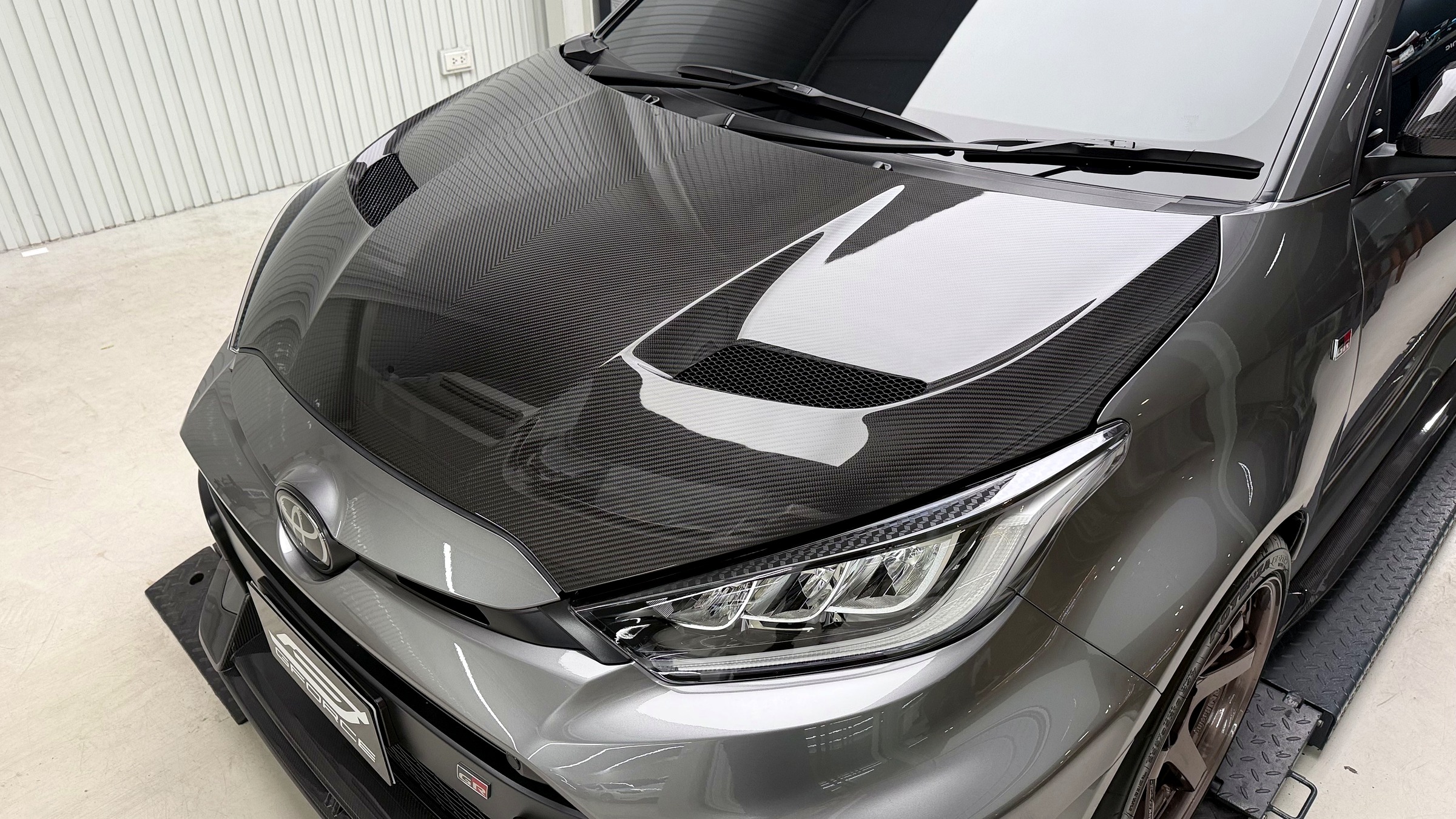 ฝากระโปรงคาร์บอน ADRO GR Yaris Gen 2 fitment เนี้ยบ