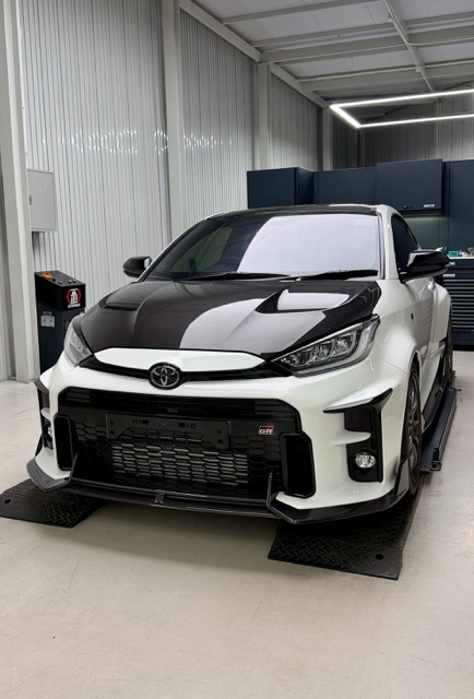 GR Yaris Gen 1 พร้อมชุดแต่ง ADRO ครบทั้งคัน โดย G-FORCE