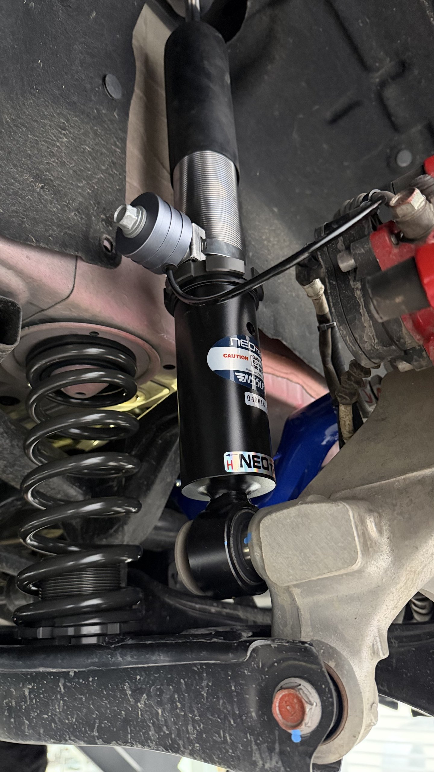 โช้คหลัง NeoTech พร้อม Canceler บน Civic Type-R FL5