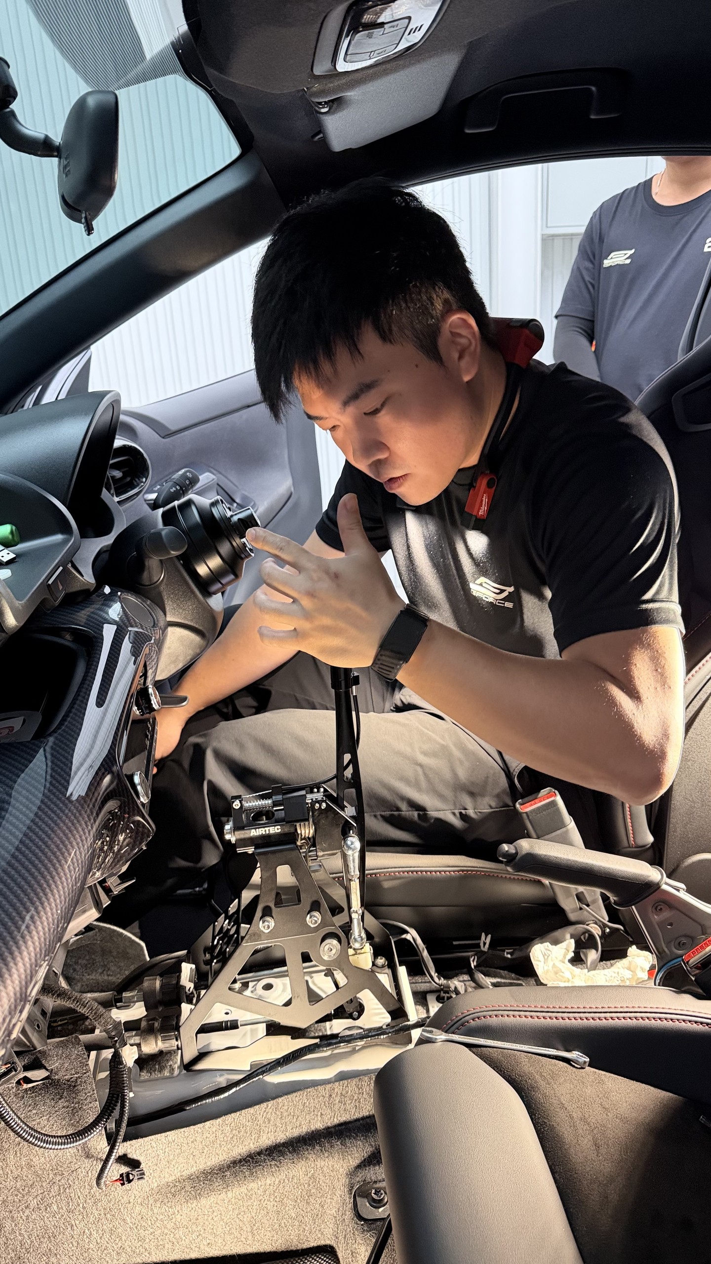ตรวจเช็คระยะเข้าเกียร์ของชุดเกียร์ AIRTEC ใน GR Yaris Gen 1 หลังตั้งน็อตตัวหนอน