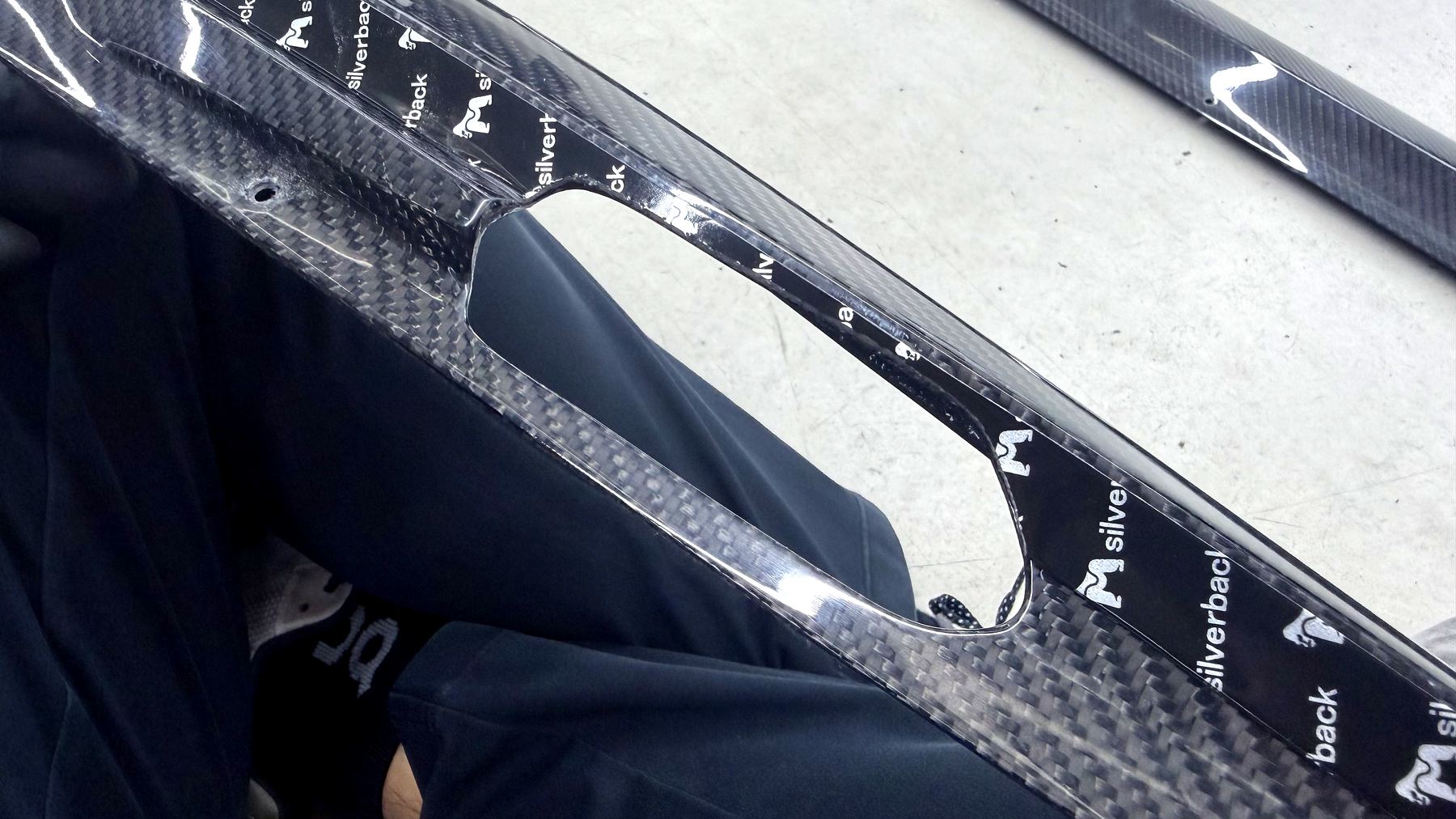 ADRO Side Skirt เทปตัดเรียบรอบช่องไฟ welcome light
