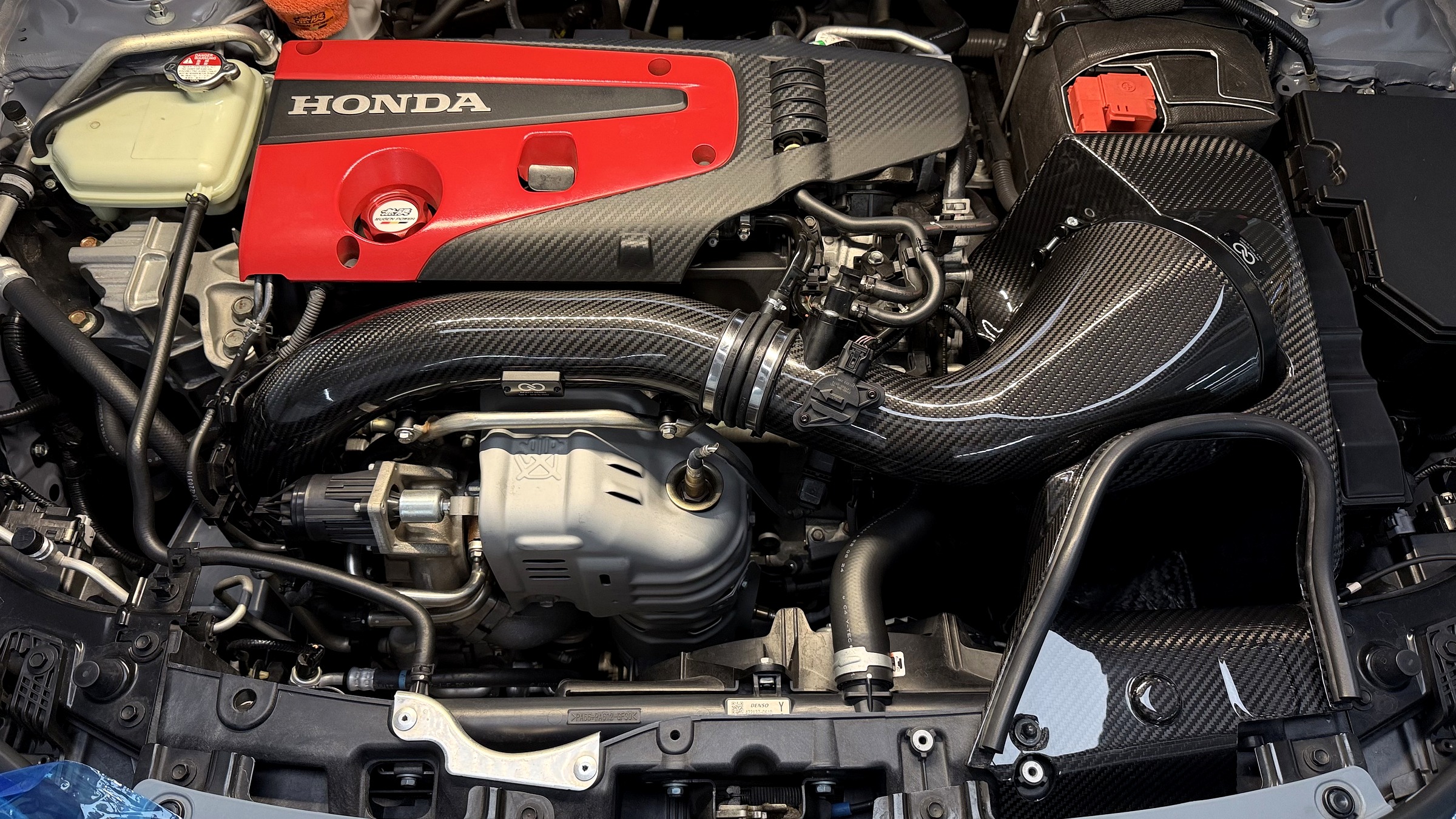 กรองอากาศ Infinity Design และ Turbo Inlet FL5 หลังติดตั้งเสร็จสมบูรณ์