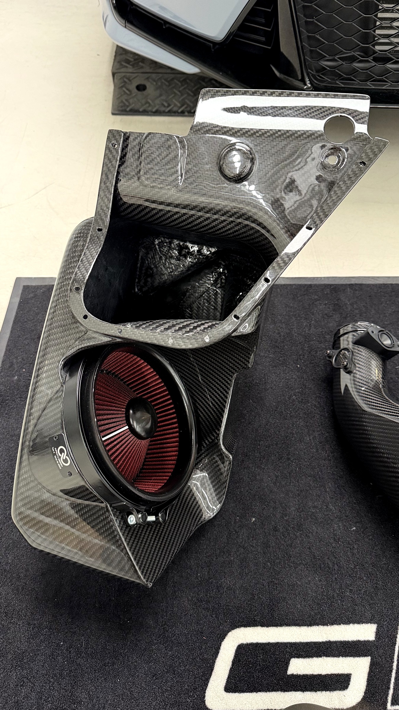 Pre-preg Carbon Housing กรองอากาศ Infinity Design FL5