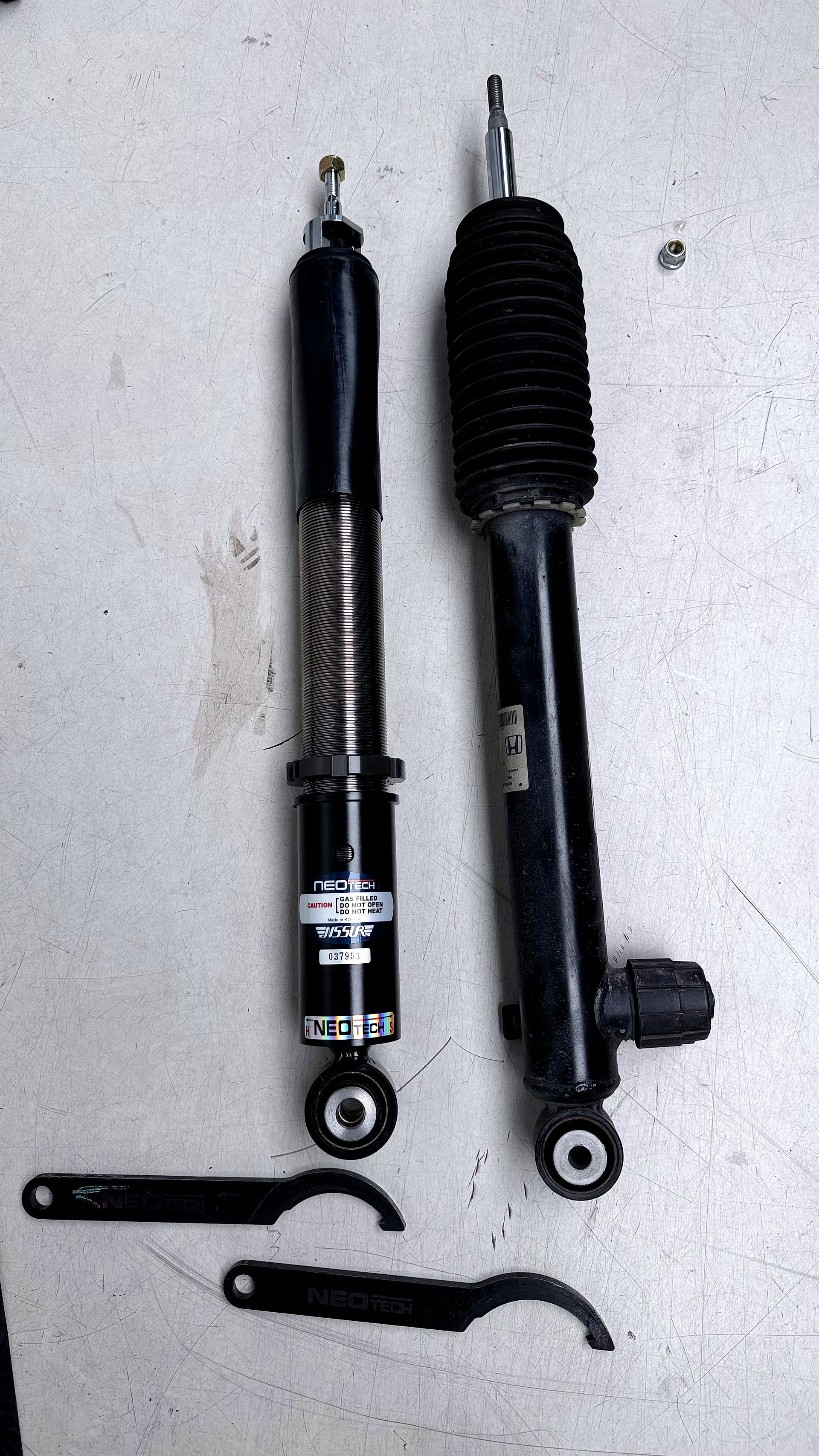 NeoTech Rear Shock vs OE Shock — Honda Civic Type-R FL5