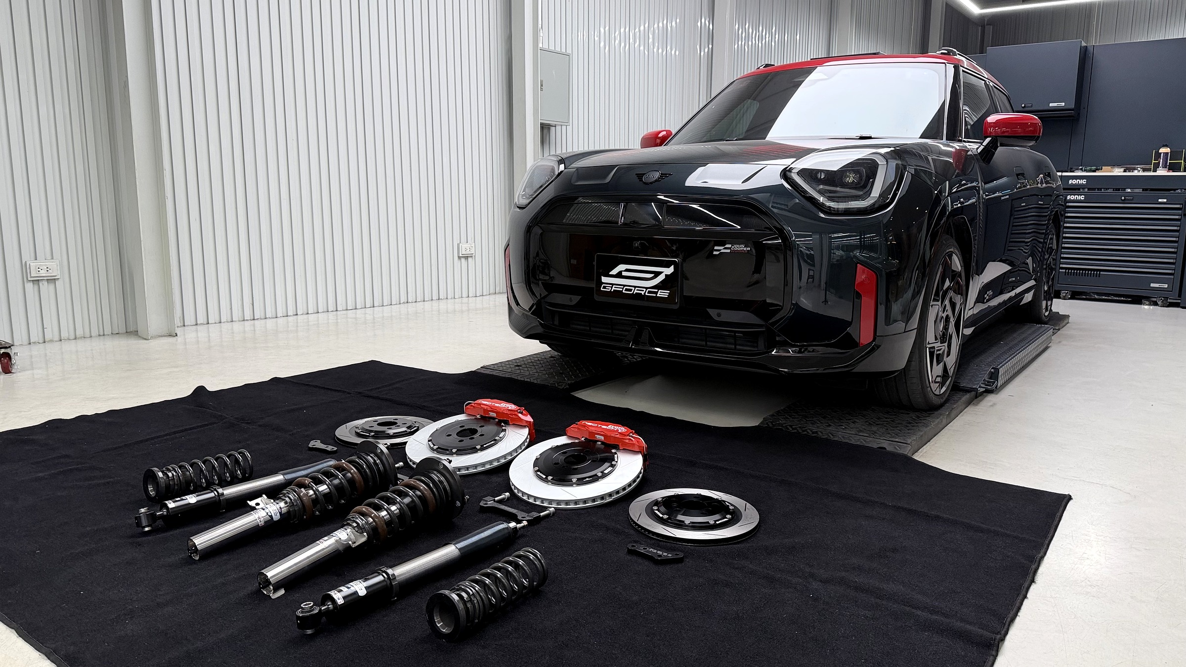 MINI Aceman JCW J05 ของพี่ป๊อปจากเชียงใหม่ พร้อมโช้ค NeoTech และเบรค NeoTech EVO 4P ที่ G-FORCE