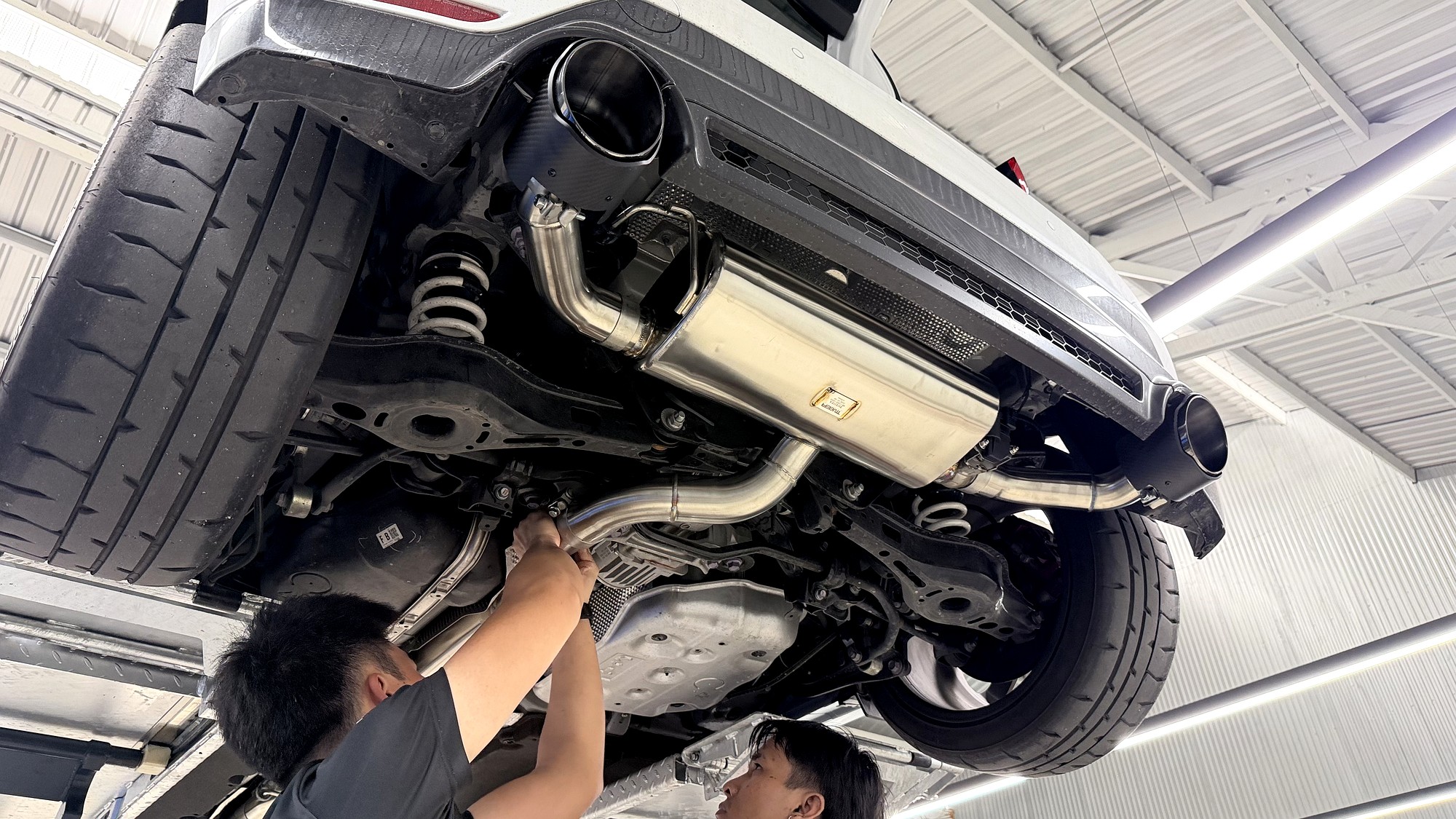 ท่อ TNEER GR Yaris Gen 2 โดย G-FORCE — เช็คน๊อต ย้ำแน่นอีกรอบ