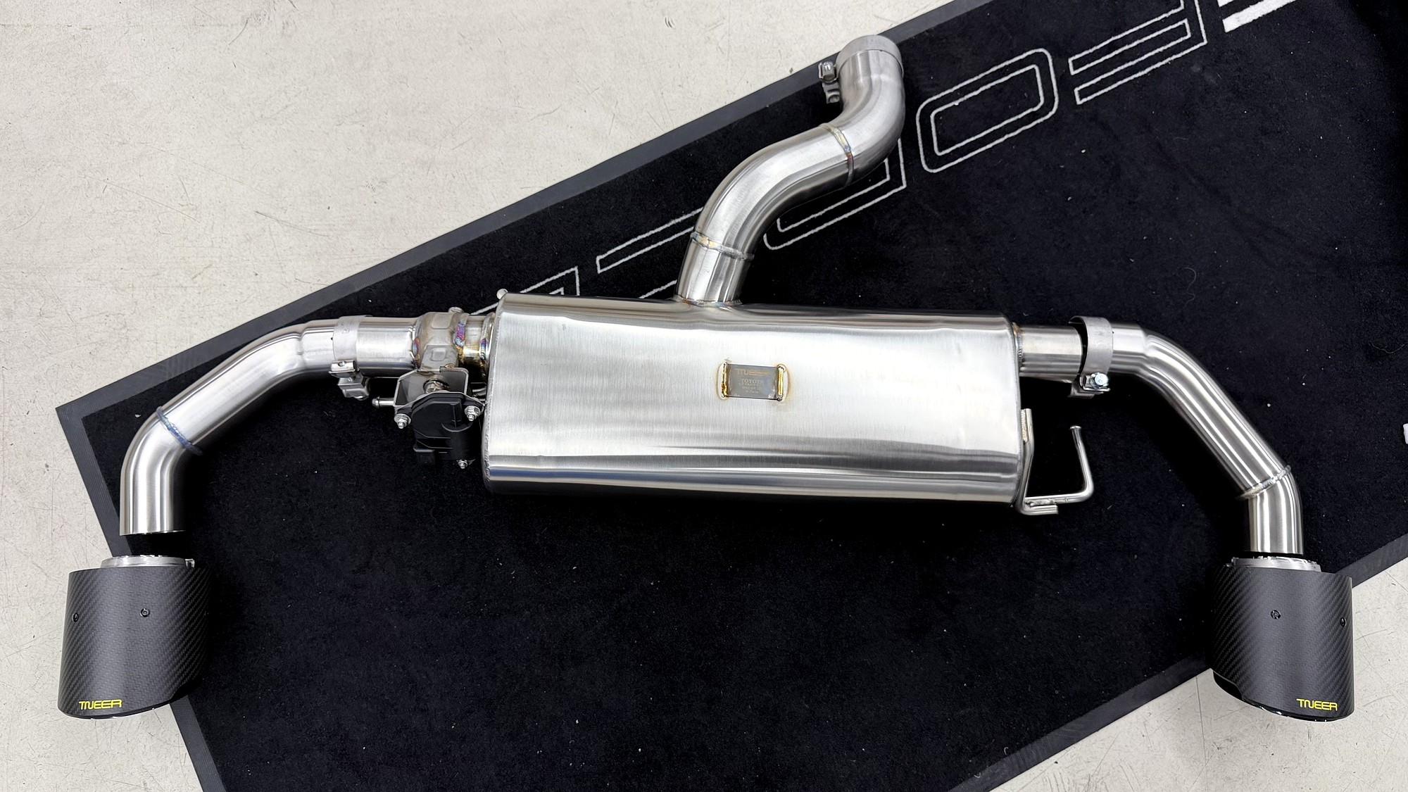 ท่อ TNEER GR Yaris Gen 2 โดย G-FORCE — TNEER Catback System ระบบ Valvetronic
