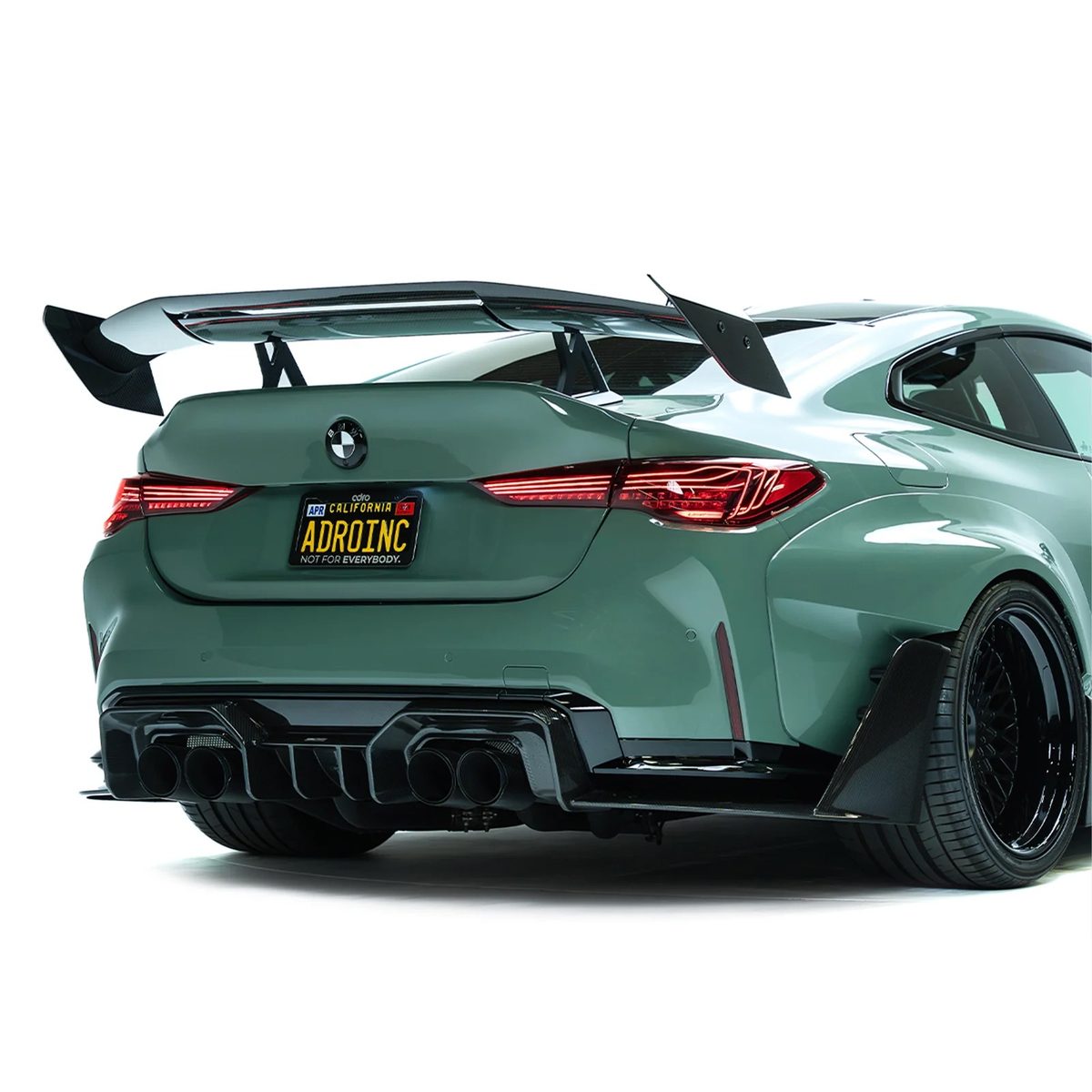 AT-R3 Wing V2 — BMW M4 G82