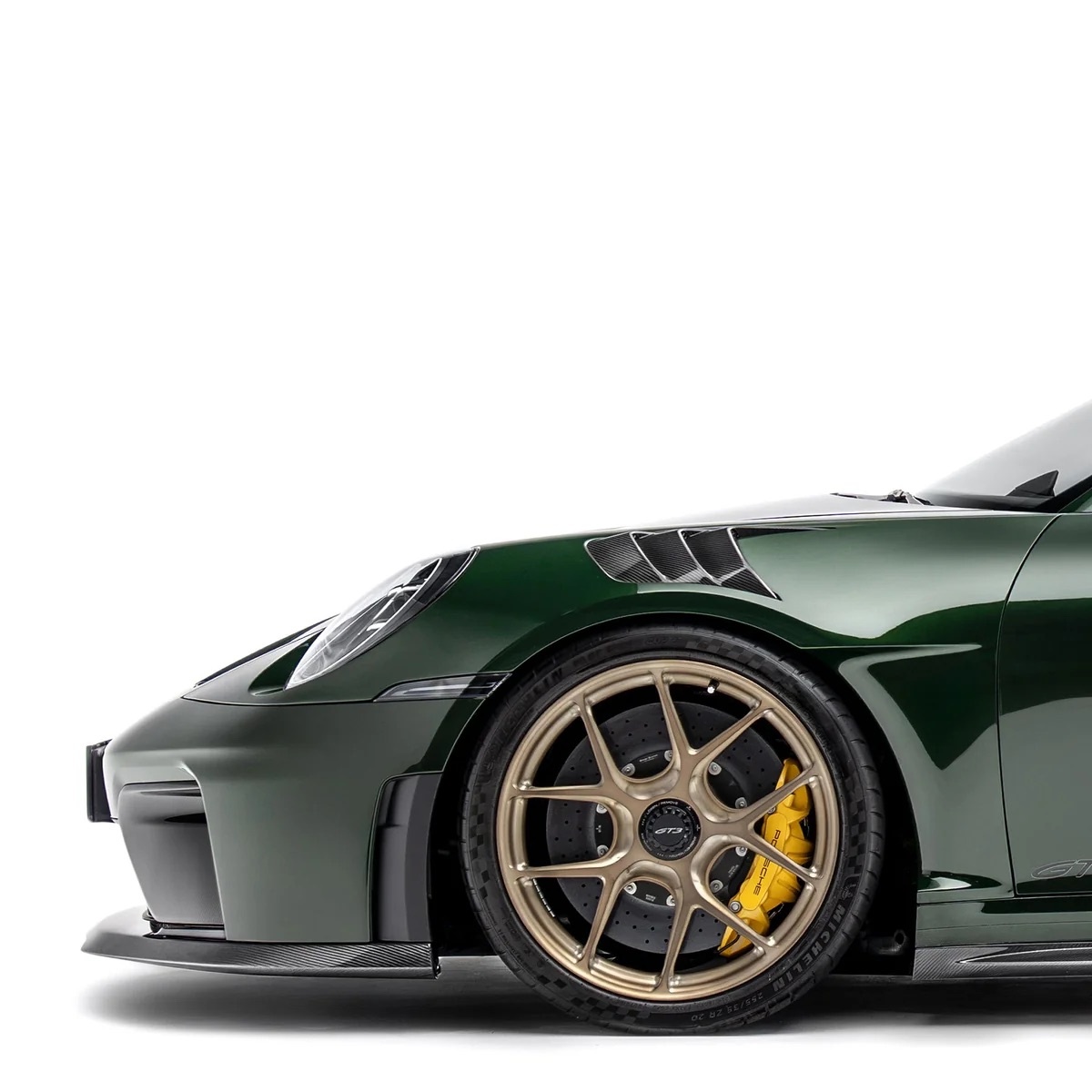 เฟนเดอร์ · Vented Front Fenders — Porsche 992 GT3